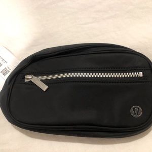 Lululemon Wunderlust Belt Bag